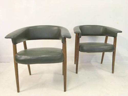 A pair of 1960s Italian armchairs or deskchairs