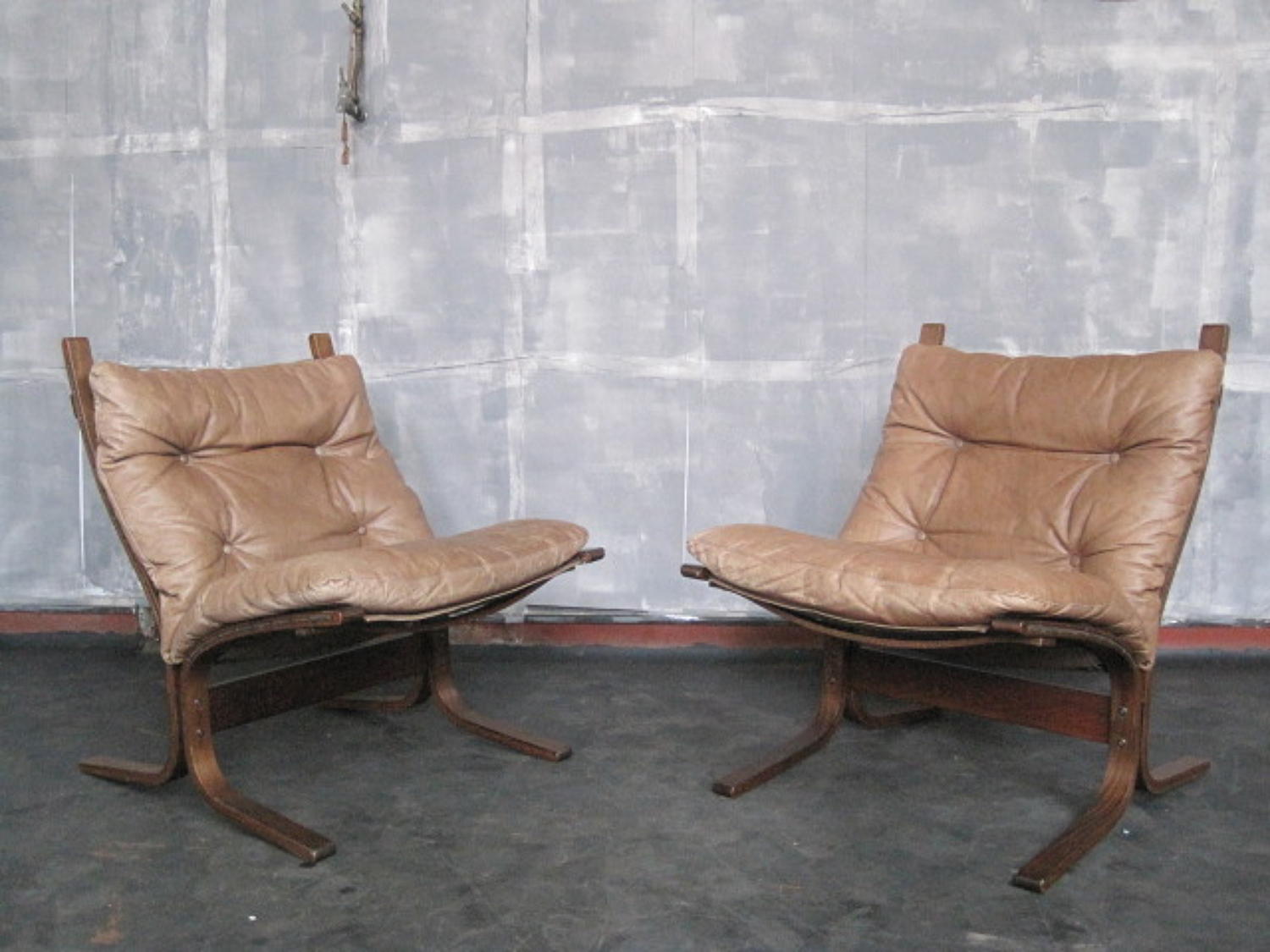 A pair of Siesta chairs by Ingmar Relling