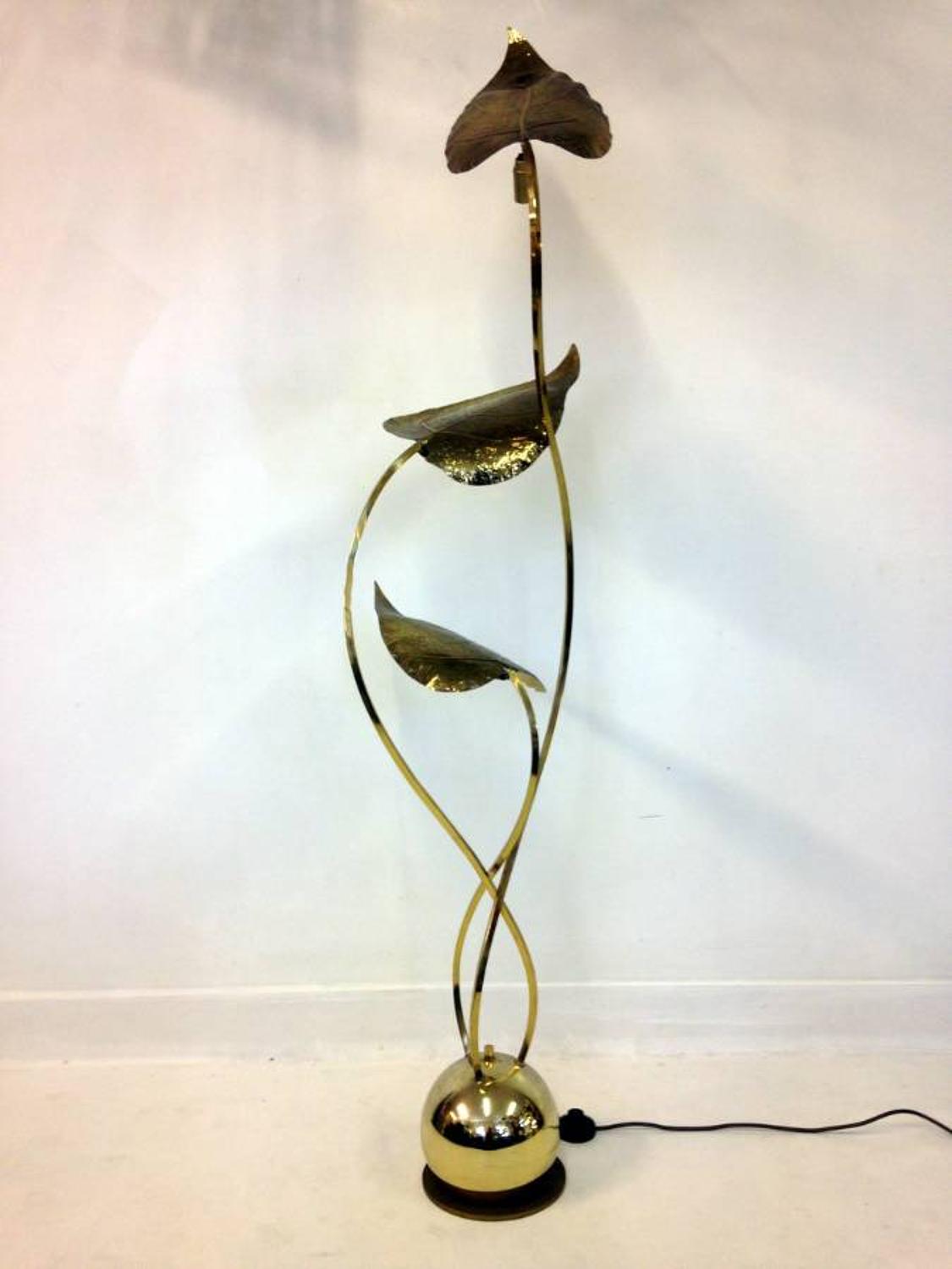 Brass leaves floor lamp by Tommaso Barbi