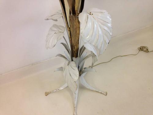 Italian gold and white trumpet flower floor lamp