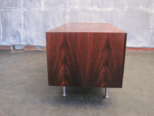 Rosewood chest of drawers by Brouer
