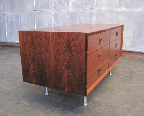 Rosewood chest of drawers by Brouer