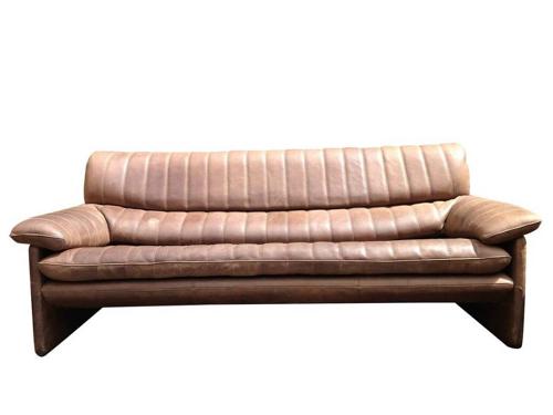 Leather sofa and two armchairs by De Sede