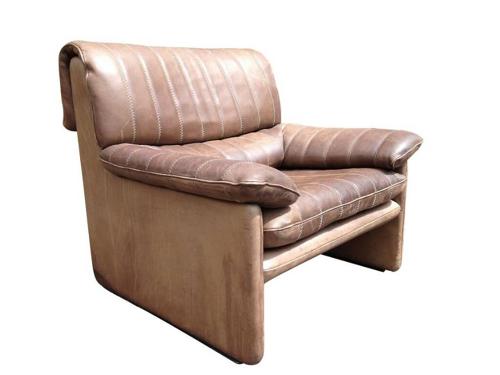 Leather sofa and two armchairs by De Sede