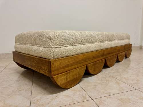 Contemporary Italian Daybed with Half-Circle Feet
