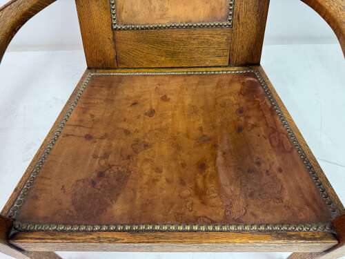 Arts and Crafts Oak Studio Chair by Arthur Simpson of Kendal, circa 1910