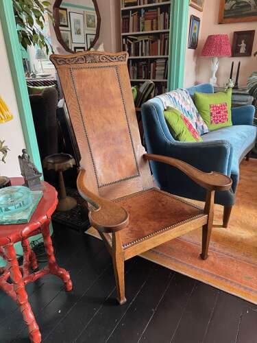 Arts and Crafts Oak Studio Chair by Arthur Simpson of Kendal, circa 1910