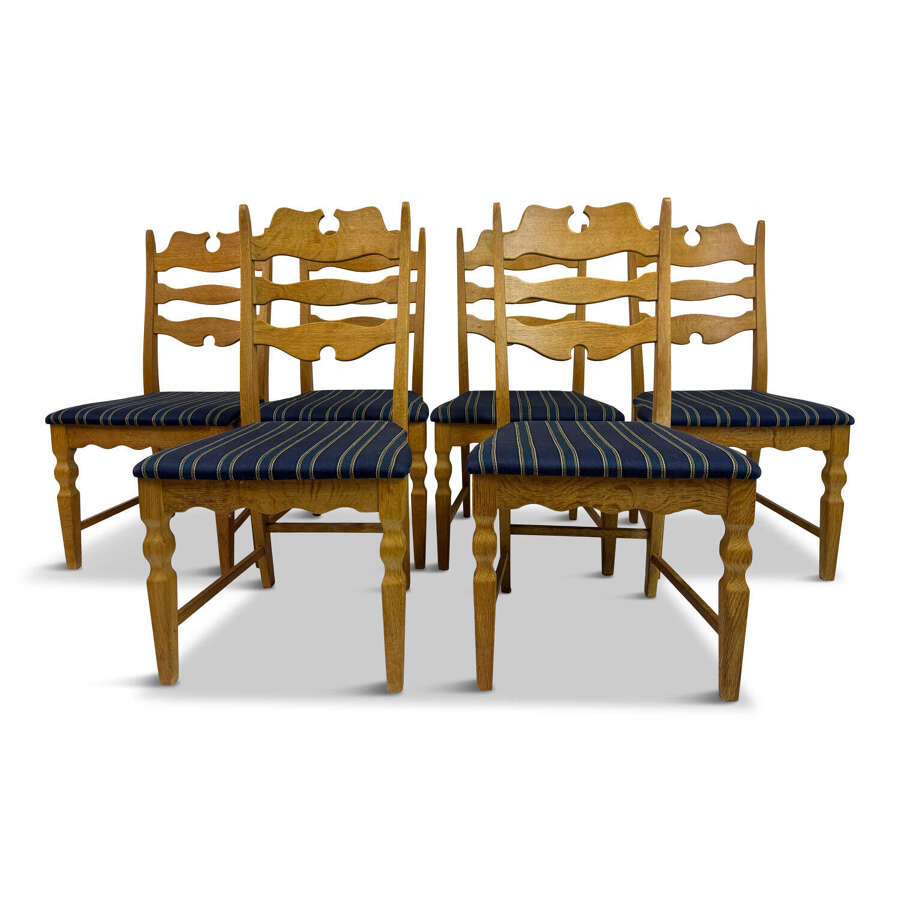 Set of Six &ldquo;Razorblade&rdquo; Dining Chairs by Henning Kjaernulf, Oak, 1960s