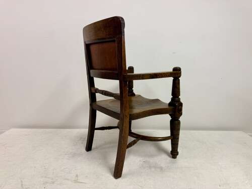 Early 20th Century Arts and Crafts Oak Armchair with Saddle Seat
