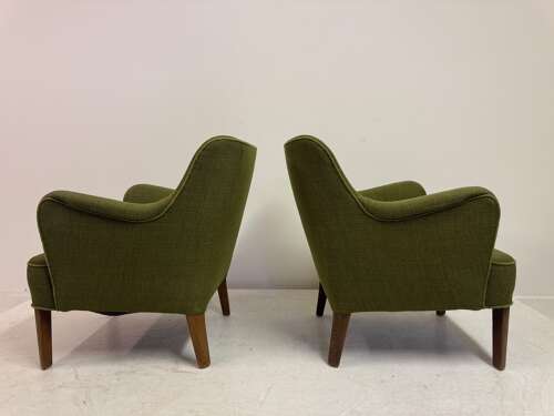 Pair of Model 1748 Armchairs by Peter Hvidt for Fritz Hansen, Denmark, circa 1950s