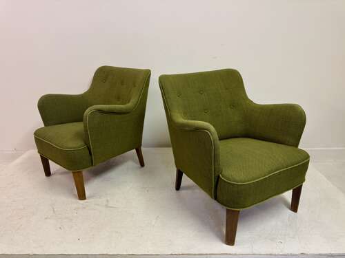 Pair of Model 1748 Armchairs by Peter Hvidt for Fritz Hansen, Denmark, circa 1950s