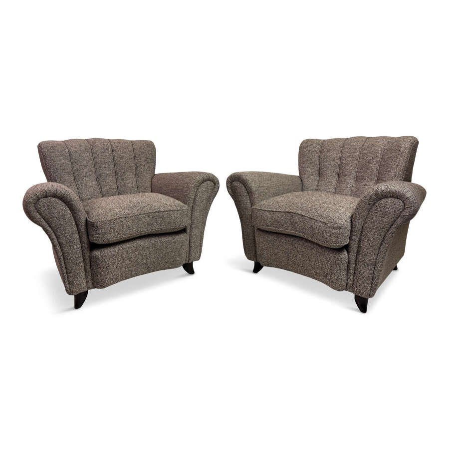 Pair of Large 1940s Italian Armchairs attributed to Guglielmo Ulrich