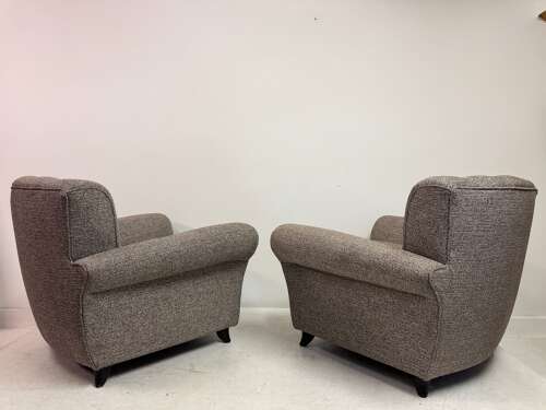 Pair of Large 1940s Italian Armchairs attributed to Guglielmo Ulrich