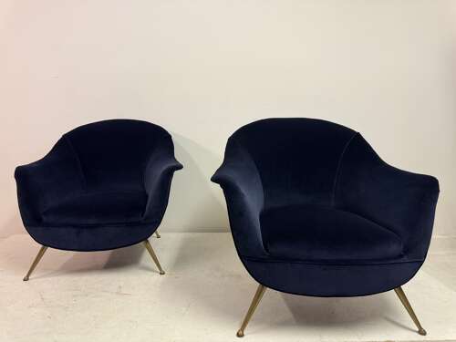 Pair of Italian Mid-Century Lounge Chairs in Navy Romo Cotton Velvet, 1960s